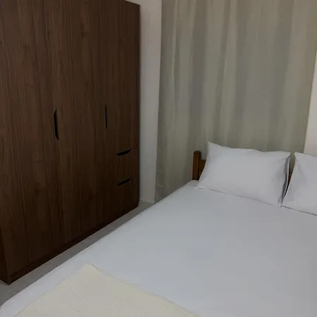 Serene * Nea Kallikrateia