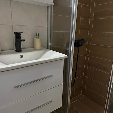 Serene * Nea Kallikrateia