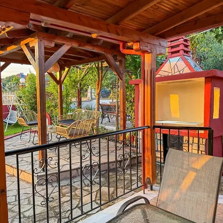 Serene * Nea Kallikrateia